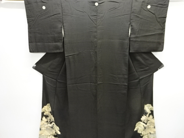 アンティーク　鶴に花模様刺繍留袖